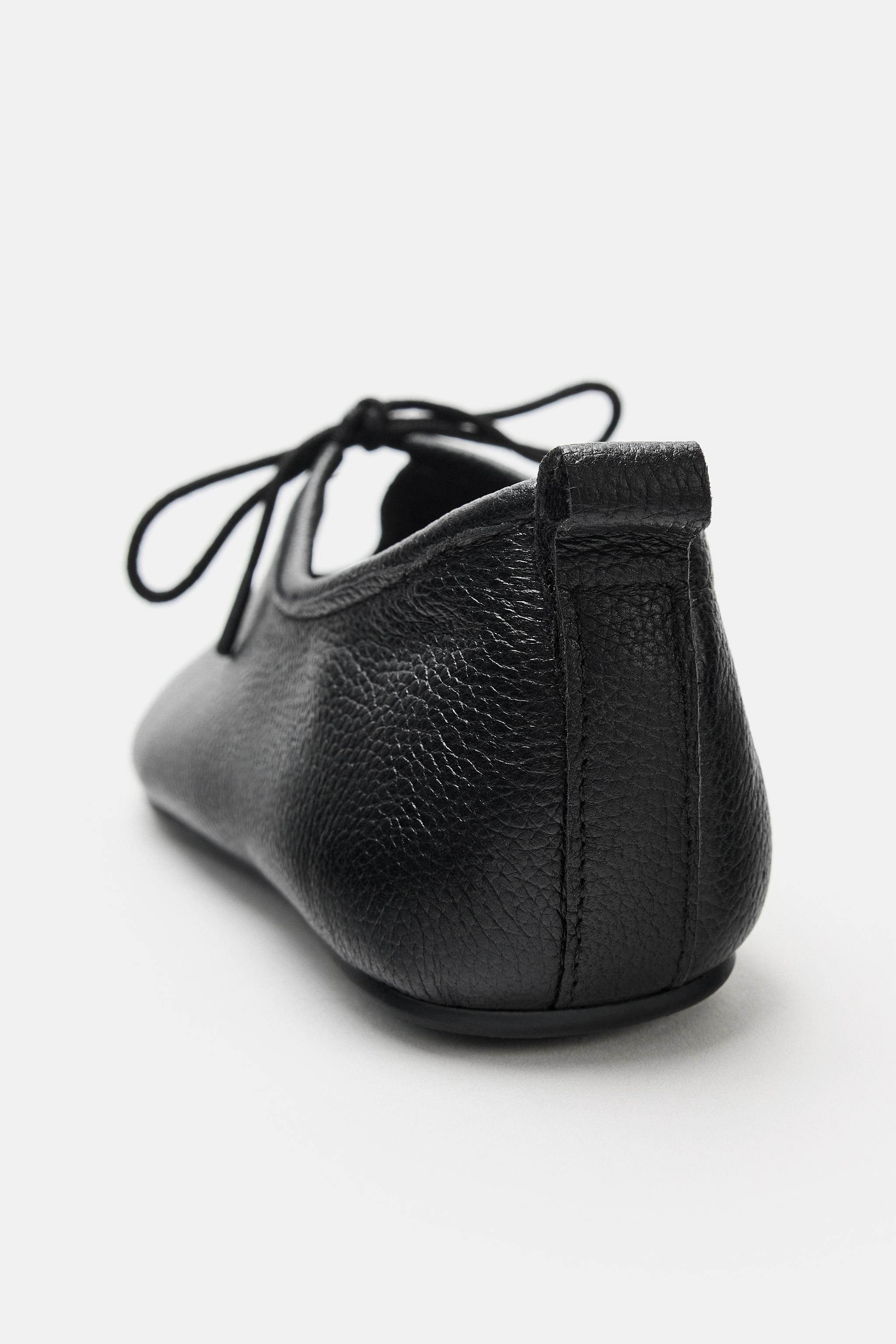 LEATHER BALLET FLATS